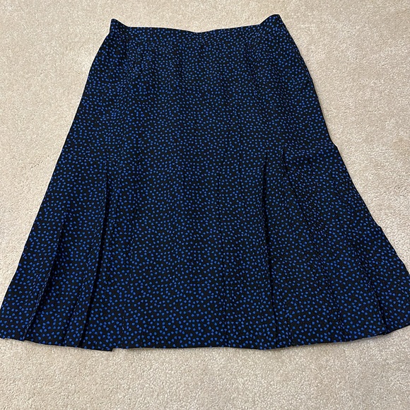 Beautiful Carlisle 100% silk quilted jacket and matching lined skirt size 8 - Picture 11 of 16